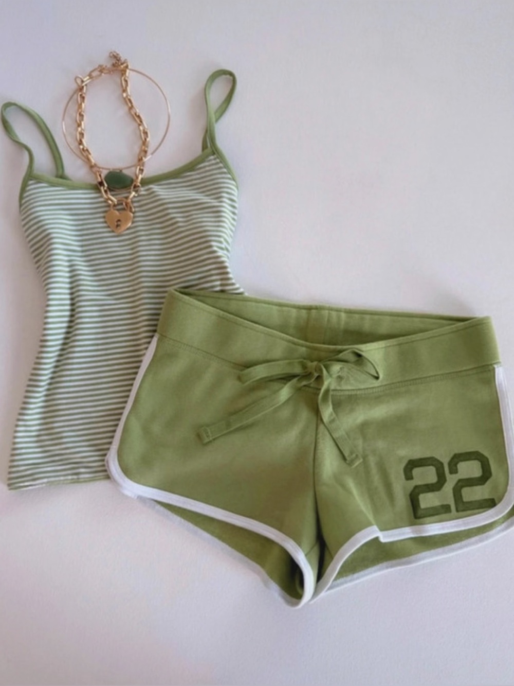 Hollister Green Low Rise Dolphin Shorts Size S